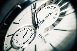image - clock-407101__180 pixabay-com